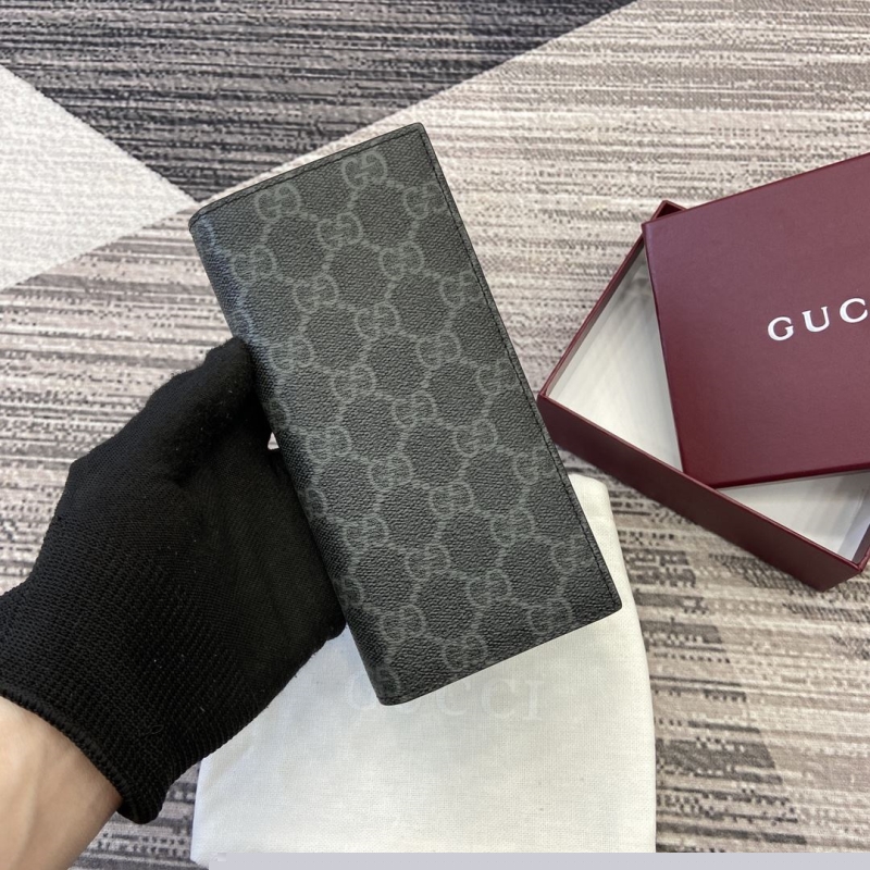 G*u*i wallets & purse